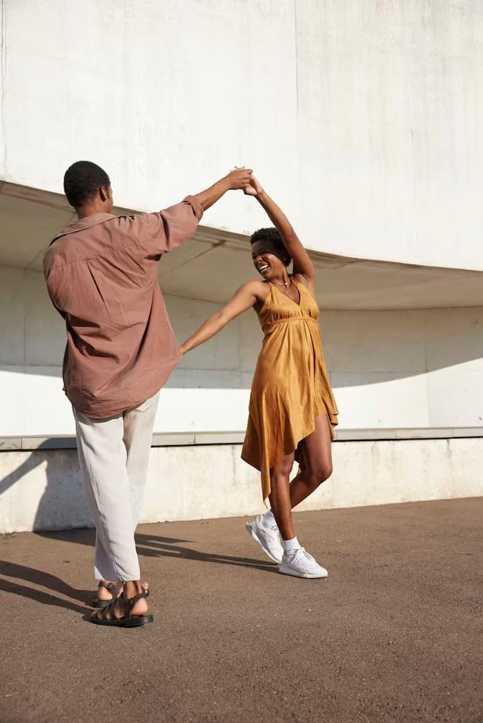 Outdoor salsa class
